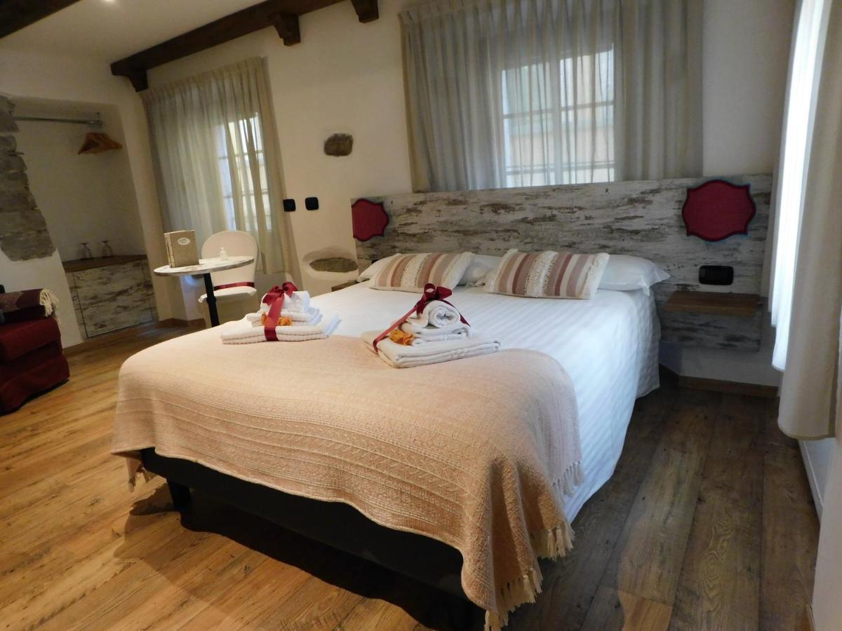 Nicomat Rooms Domodossola Bagian luar foto