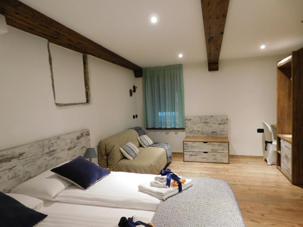 Nicomat Rooms Domodossola Bagian luar foto