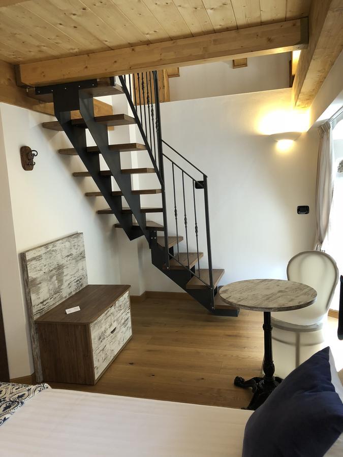 Nicomat Rooms Domodossola Bagian luar foto